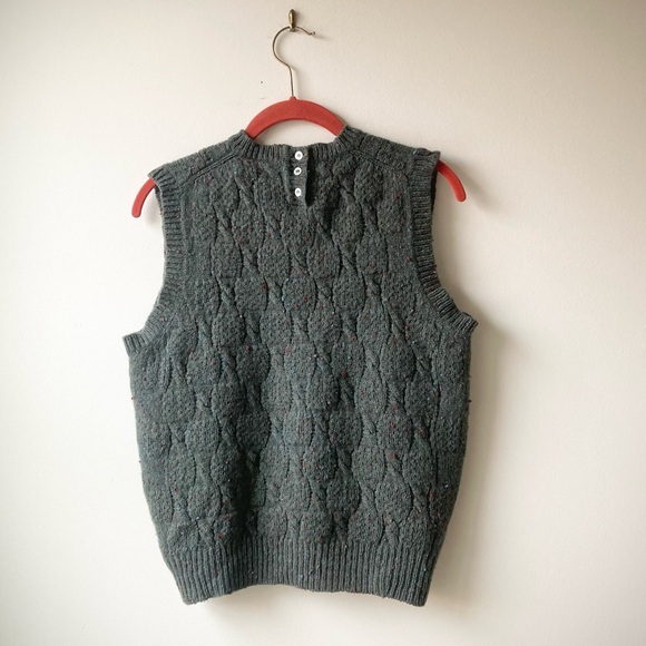 100% shetland wool sleeveless sweater vest vintage green red cable knit ivy prep - Picture 3 of 15